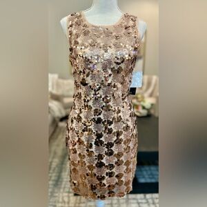 Lulu’s NWT SMALL gold sequin cocktail dress, back zip, plenty of stretch